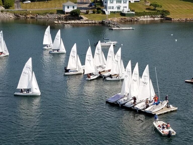Sign Up for Sailing Lessons in Maine’s Boothbay Harbor